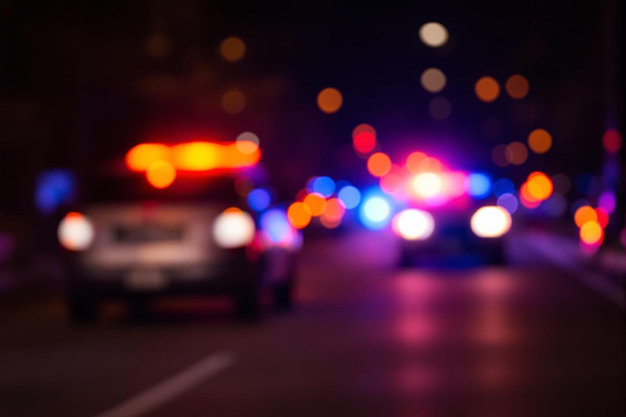 这里汇聚了各大明星的风情万种瞬间捕捉 它既能遮住腿部的丝袜动图gif动态图片